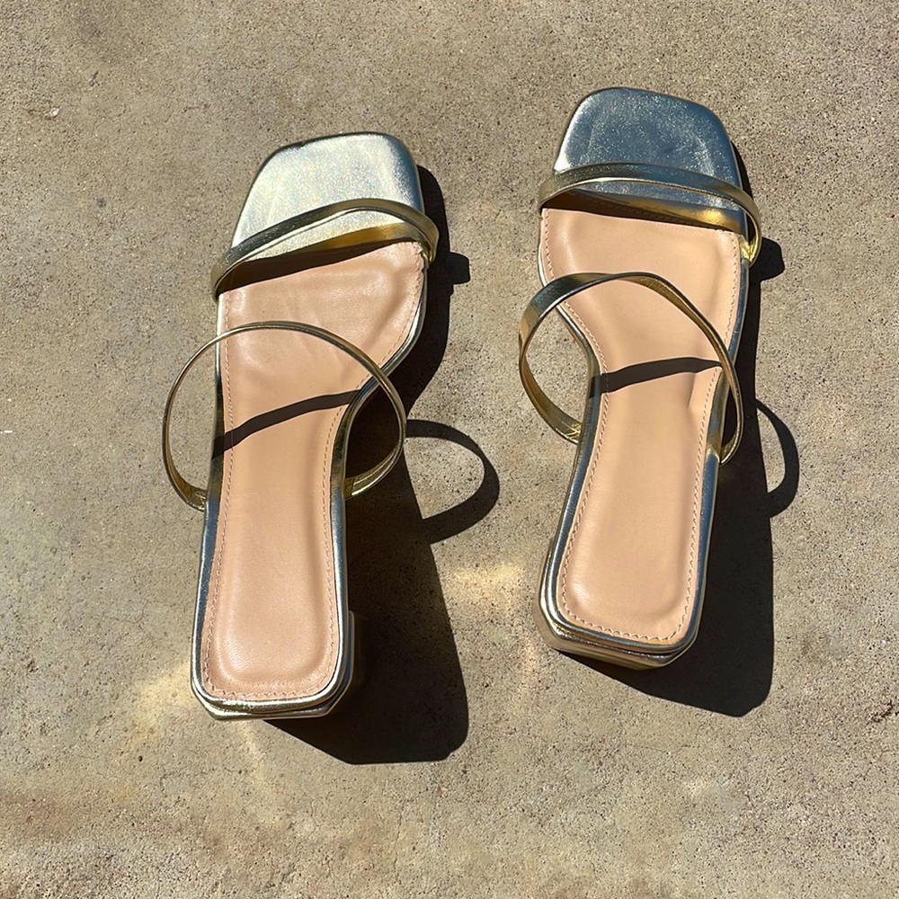 Women’s golden heels/wedges 6 1/2 W